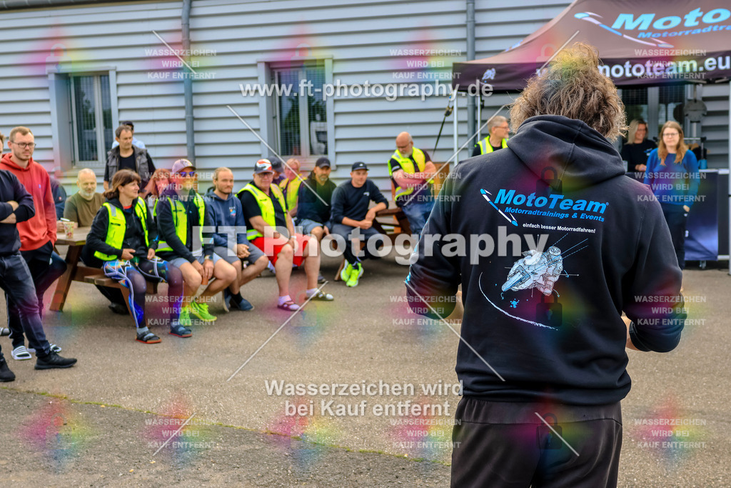 MotoTeam-1607 | Hier findet Ihr Bilder von Touristenfahrten auf der Nürburgring Nordschleife oder von anderen Veranstaltungen die ich besucht habe. Viel Spass beim Durch Schauen 