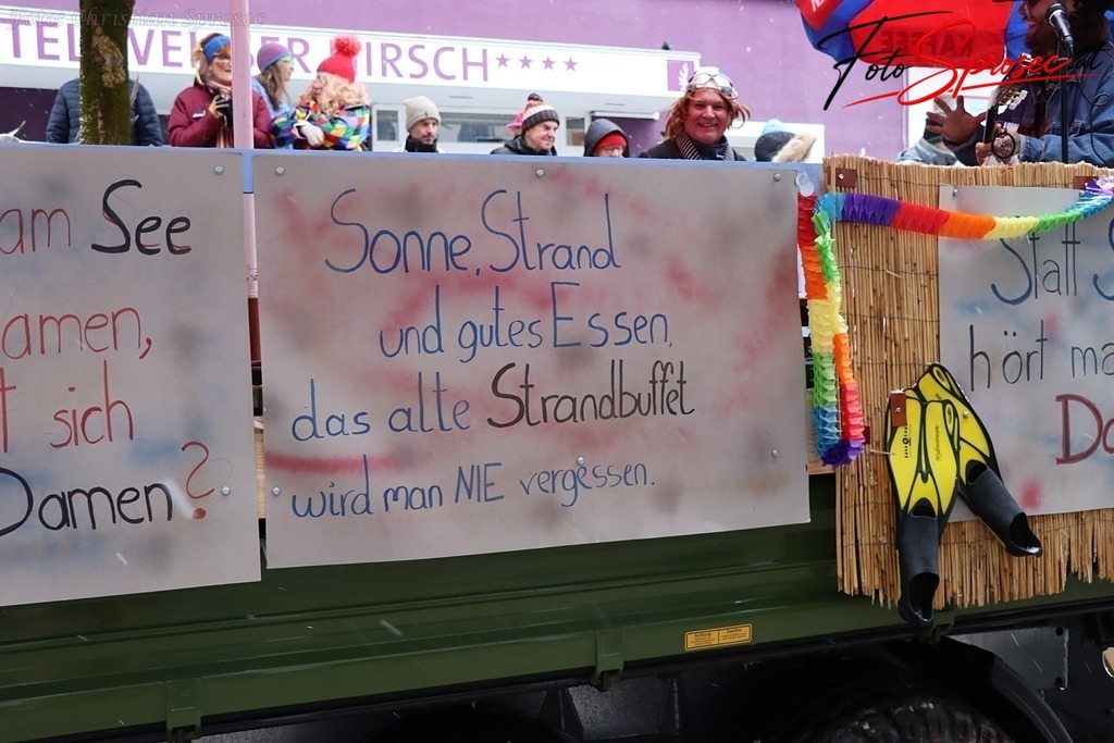 fasching2026-mariazell (23) | Mit meiner Kamera halte ich besondere Augenblicke, faszinierende Landschaften und interessante Details fest. Dabei entstehen ganz unterschiedliche Aufnahmen – von stimmungsvollen Landschaftsfotografien und beeindruckenden Drohnenaufnahmen über Pressefotos - Realisiert mit Pictrs.com