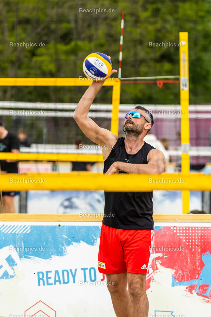 2023-00069444-Vater-Sohn-Turnier |  18.05.2023; Berlin Foto: Gerold Rebsch - www.beachpics.de
