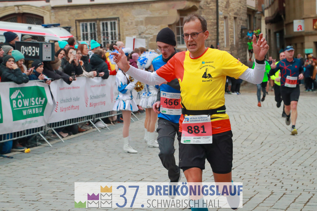 VR Bank Hauptlauf 10000m | 3 Koenigslauf 2023 - Realisiert mit Pictrs.com