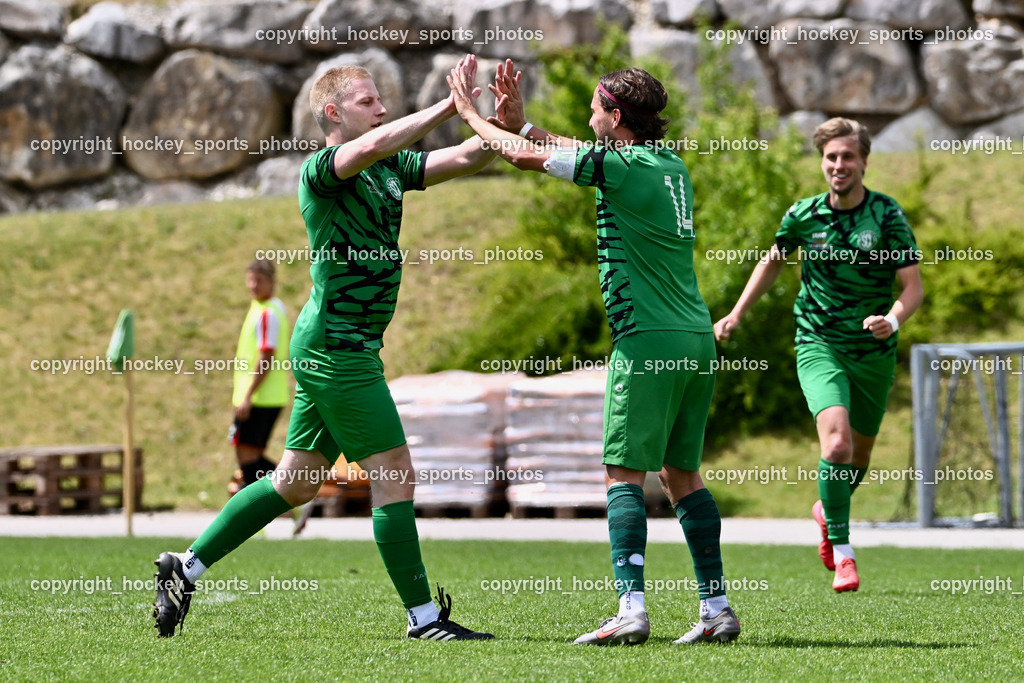SC Landskron vs. SV Falle Maria Gail | Jubel SC Landskron, #23 Matteo Zauner SC Landskron, #14 Daniel Arneitz SC Landskron, SC Landskron vs. SV Falle Maria Gail, SC Landskron vs. SV Falle Maria Gail am 17.05.2026 in Villach (Sportanlage Landskron), Austria, (Photo by Bernd Stefan)