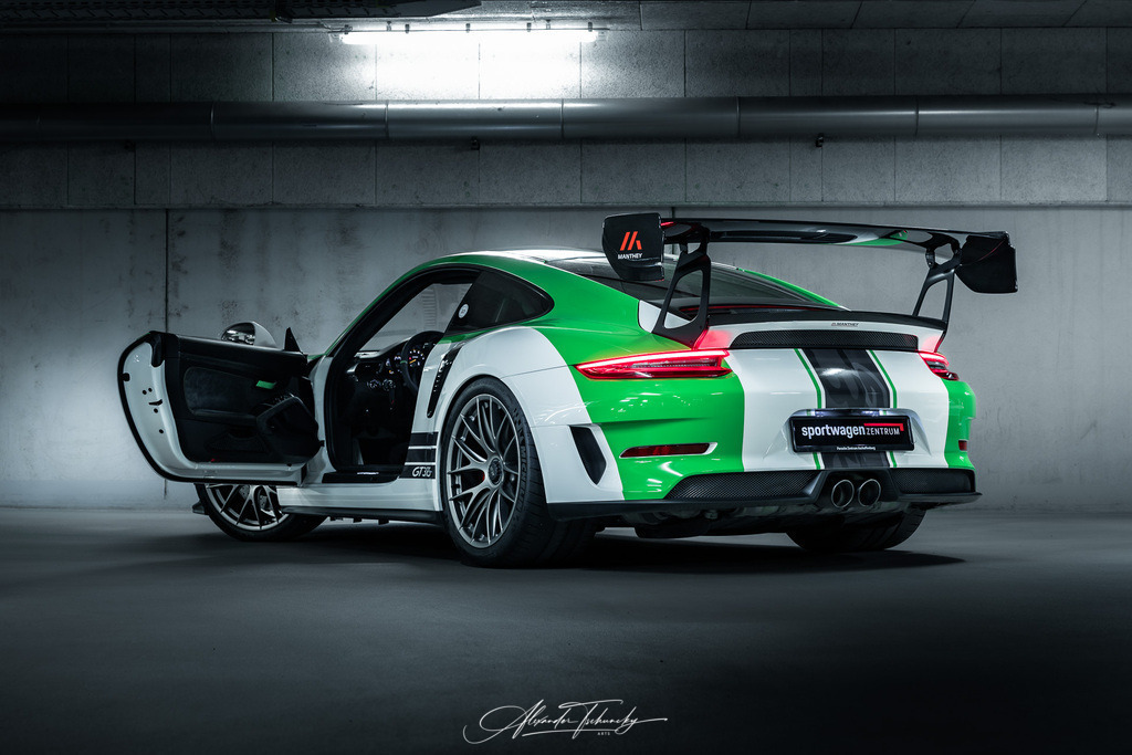 R6AT0247 _Alexander Tschuncky | Entdecken Sie die faszinierende Welt von Alexander Tschuncky Arts: Kreative Fotografie, atemberaubende Automobilkunst und hochwertiger Bilderdruck. Lassen Sie sich inspirieren! - Realisiert mit Pictrs.com