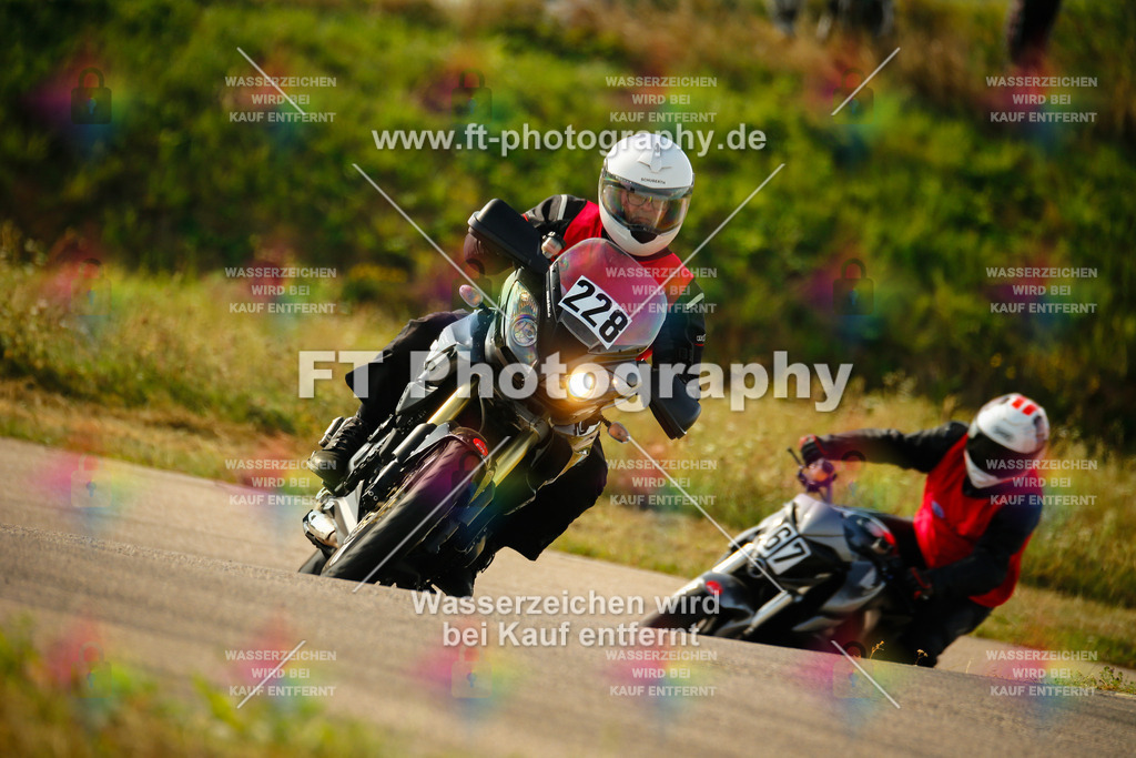 _MOT6350 | Hier findet Ihr Bilder von Touristenfahrten auf der Nürburgring Nordschleife oder von anderen Veranstaltungen die ich besucht habe. Viel Spass beim Durch Schauen 