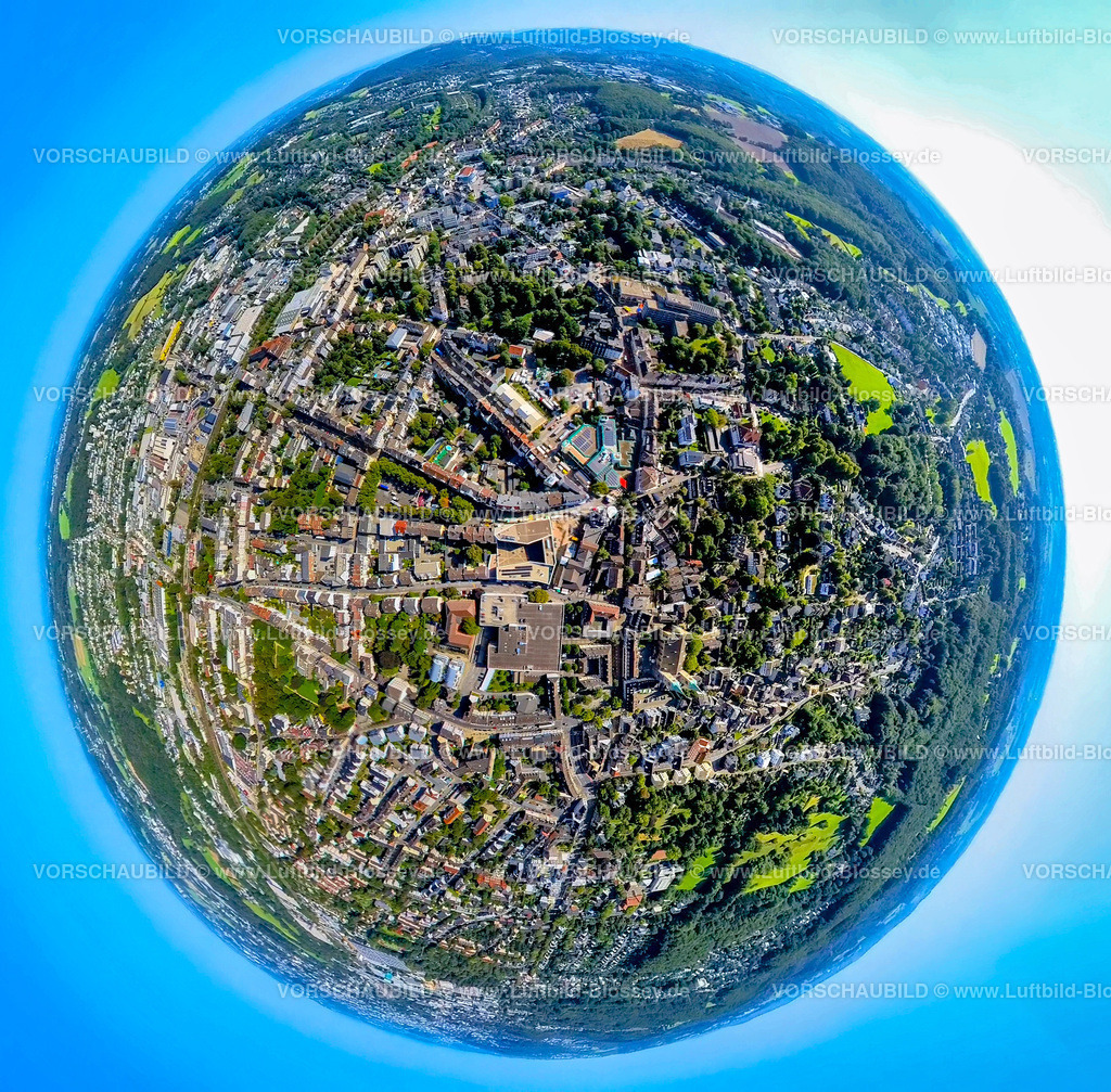 Schwelm240890767Markt | Luftbild, City Innenstadt, Altmarkt Marktplatz und evang. Christuskirche, Erdkugel, Fisheye Aufnahme, Fischaugen Aufnahme, 360 Grad Aufnahme, tiny world, little planet, fisheye Bild, , Schwelm, Ruhrgebiet, Nordrhein-Westfalen, Deutschland