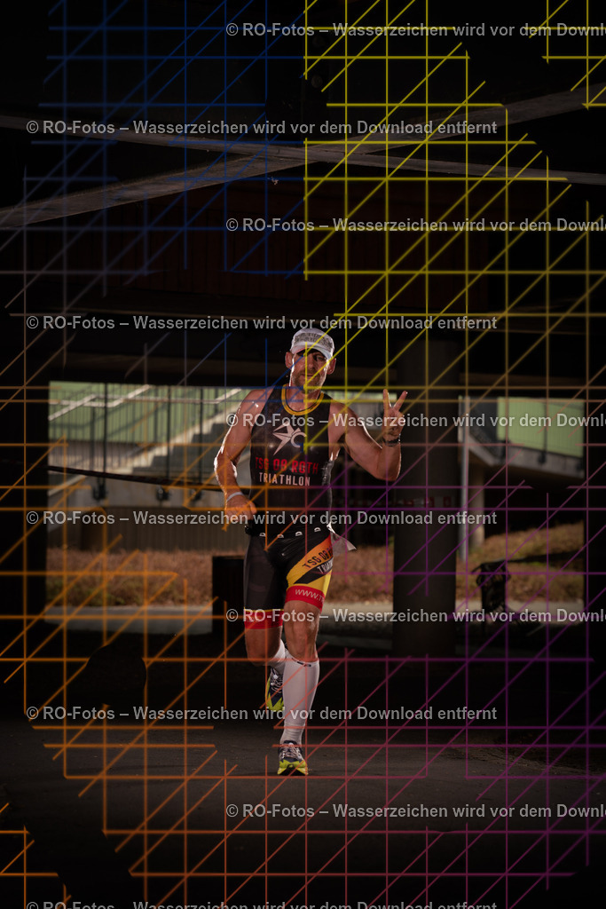 2026 Triathlon Kitzingen -216 | Sportfotografie von RO-Fotos: Motorsport, Motocross, Enduro, Laufveranstaltungen und Triathlon. Professionelle Fotos von Sportlern und Events. - Realisiert mit Pictrs.com