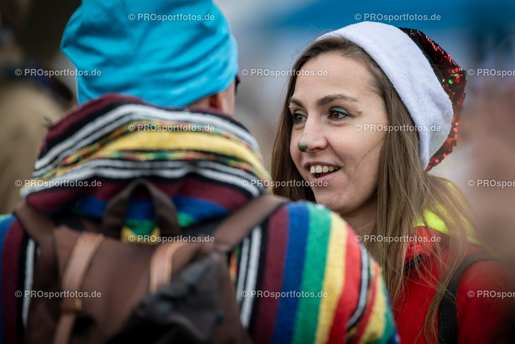 Bonner Nikolauslauf in Bonn, 08.12.2024 | Impressionen vom Bonner Nikolauslauf am 08.12.2024 in Bonn (Freizeitpark Rheinaue). Foto: BEAUTIFUL SPORTS/Axel Kohring