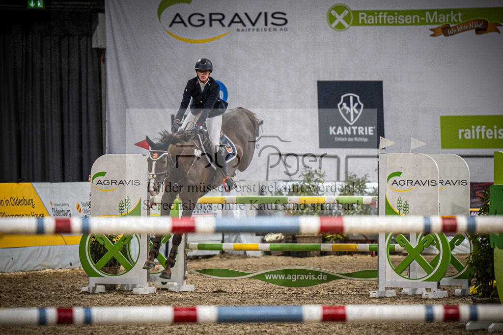 DOS_0906 | Entdecke hochwertige Reitturnierfotos von Foto Oger. Professionell, emotional und authentisch – jetzt Lieblingsmomente im Shop bestellen.Deutschlandweite Turnierfotografie. - Realisiert mit Pictrs.com