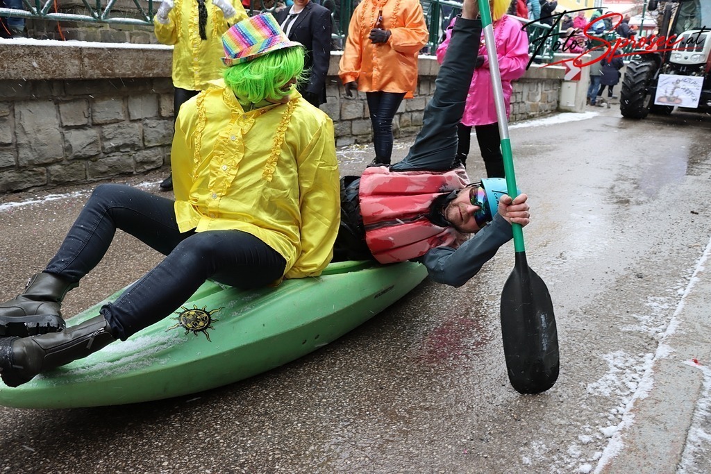 fasching2026-mariazell (20) | Mit meiner Kamera halte ich besondere Augenblicke, faszinierende Landschaften und interessante Details fest. Dabei entstehen ganz unterschiedliche Aufnahmen – von stimmungsvollen Landschaftsfotografien und beeindruckenden Drohnenaufnahmen über Pressefotos - Realisiert mit Pictrs.com