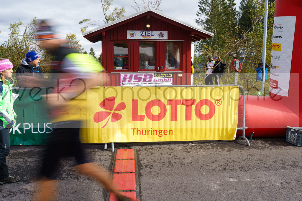 Herbstlauf 2024 | Rennsteig-Herbstlauf von Neuhaus am Rennweg nach Masserberg am 6. Oktober 2024