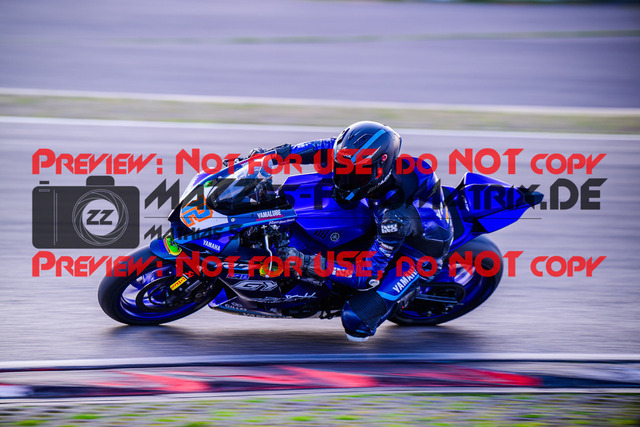 MaZZes_FotoMatrix_240901_6021986_3100 | R7