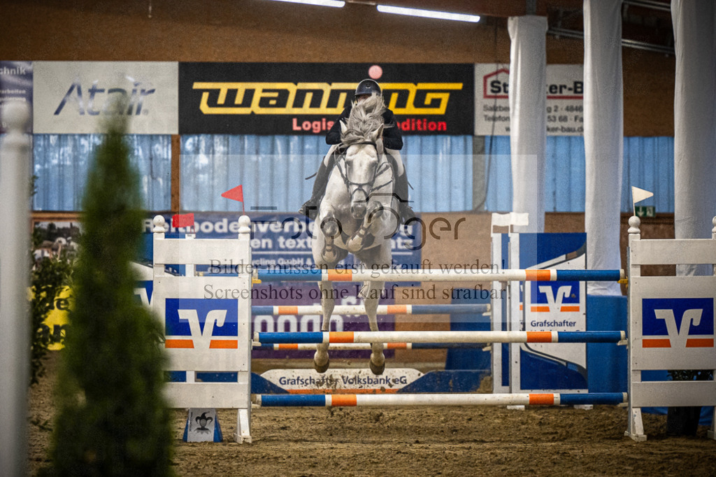 DOS_1085 | Entdecke hochwertige Reitturnierfotos von Foto Oger. Professionell, emotional und authentisch – jetzt Lieblingsmomente im Shop bestellen.Deutschlandweite Turnierfotografie. - Realisiert mit Pictrs.com