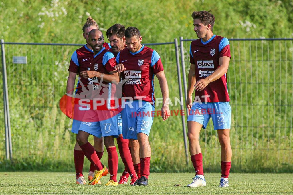 SK Maria Saal - DSG Ferlach 2-3, Unterliga Ost | Torjubel Tyrone Mc Cargo (SK Maria Saal #8) Daniel Wernig (SK Maria Saal,K #23) Aldamir Da Silva (SK Maria Saal #3) Jakov Mrsic (SK Maria Saal #22) Günther Zussner (SK Maria Saal #39) SK Maria Saal - DSG Ferlach 2-3 am 22.08.2023 in Maria Saal
(Sportplatz), Austria, (Photo by Ernst Krawagner sport-fan.at) - Realisiert mit Pictrs.com