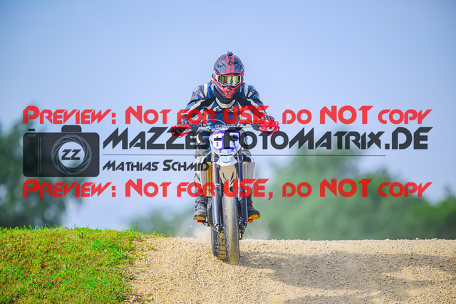 MaZZes_FotoMatrix_240608_6007705_4824 | YOUNGSTER