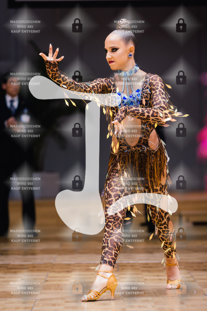 GOC 2025 - WDSF Solo Junior II Latin Female - 2025-08-21-7733 | Webshop for digital downloads and prints of dance sport, event & show photographer Julian Link - Realisiert mit Pictrs.com