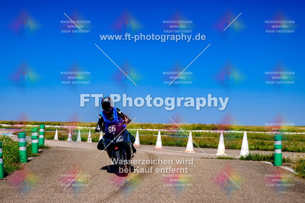 052-3050 | Hier findet Ihr Bilder von Touristenfahrten auf der Nürburgring Nordschleife oder von anderen Veranstaltungen die ich besucht habe. Viel Spass beim Durch Schauen 