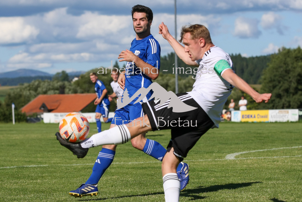 993T1497 | Medien- Sport- Entertainmentfotos