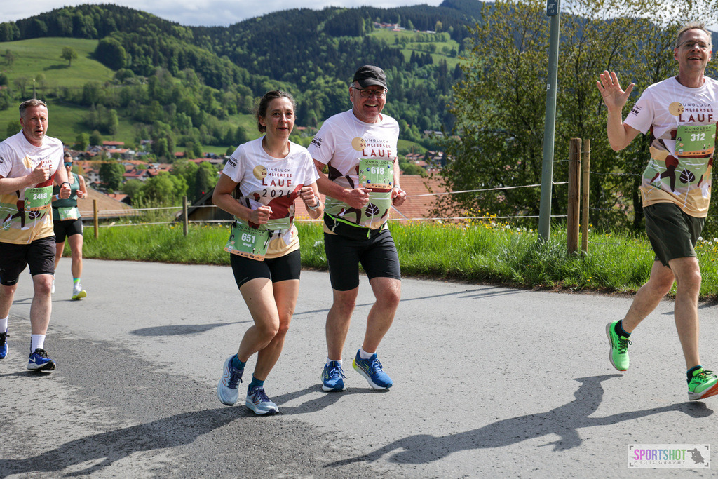 6R3A0066 | #flowmotion #schlierseelauf #junglückschlierseelauf #schliersee #halbmarathon @junglueck #sportshot_your_pictrs #yourpictrs #canondeutschland #canonsportphotography