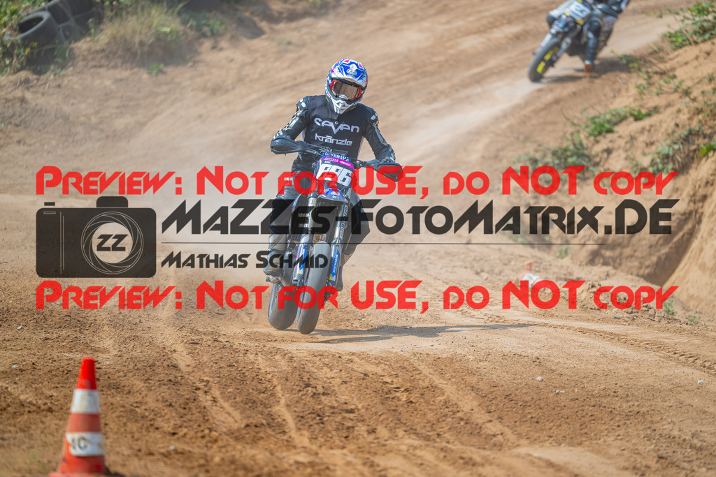 MaZZes-Fotomatrix-20260816-618030 | S2