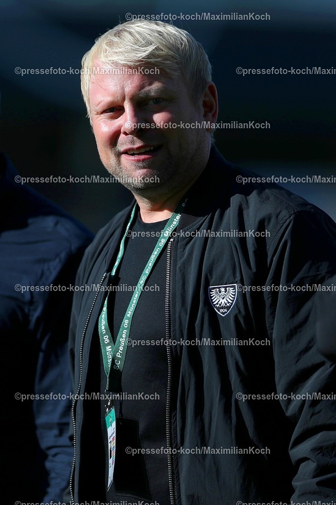 SCP09052502151 | 09.05.2025, Fußball, Preußen Münster - Hertha BSC, 2. Fußball Bundesliga, 33. Spieltag, Preußenstadion, Saison 2024 2025: Geschäftsführer Philipp Deipenbrock (Geschäftsführung Preussen Muenster)DFB regulations prohibit any use of photographs as image sequences and or quasi-video.