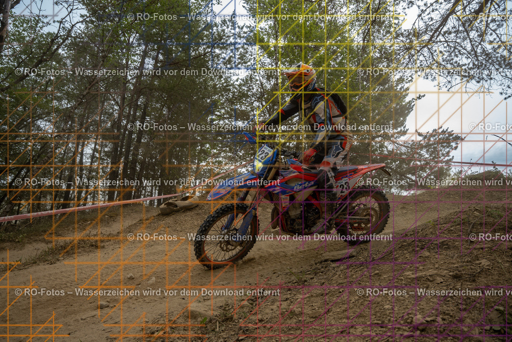 Niederwürzbach 4 Lauf-1223 | Sportfotografie von RO-Fotos: Motorsport, Motocross, Enduro, Laufveranstaltungen und Triathlon. Professionelle Fotos von Sportlern und Events. - Realisiert mit Pictrs.com