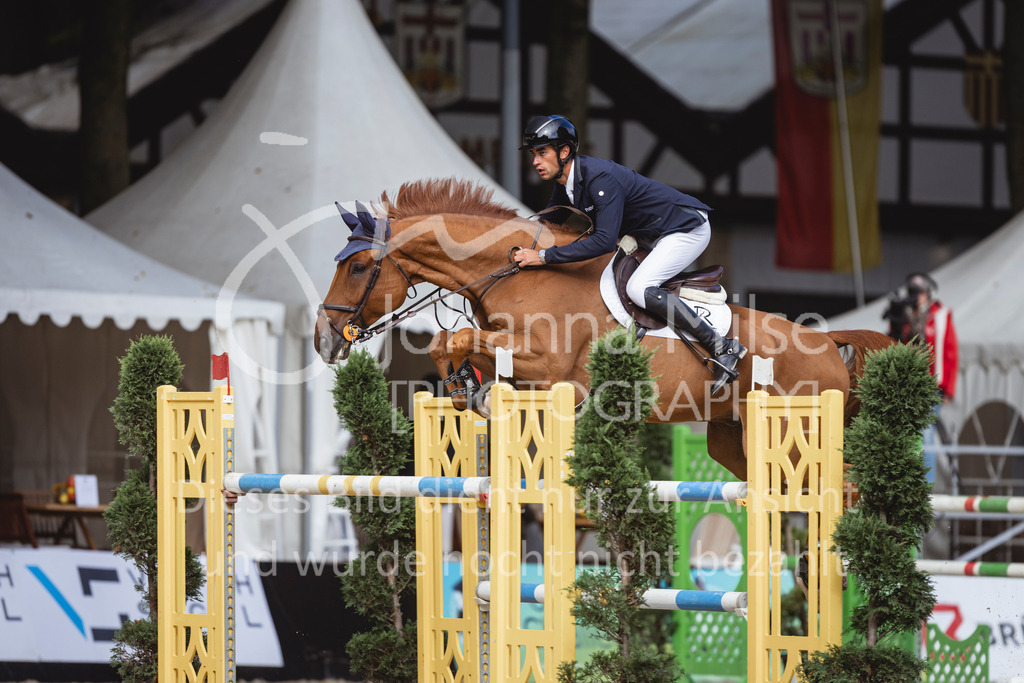 240915_OWLCh_MT-443 | Deine schönsten Turniermomente als professionelle Fotos! Entdecke hochwertige Pferdesport-Fotografie im Online-Shop. Jetzt Fotos finden & bestellen!