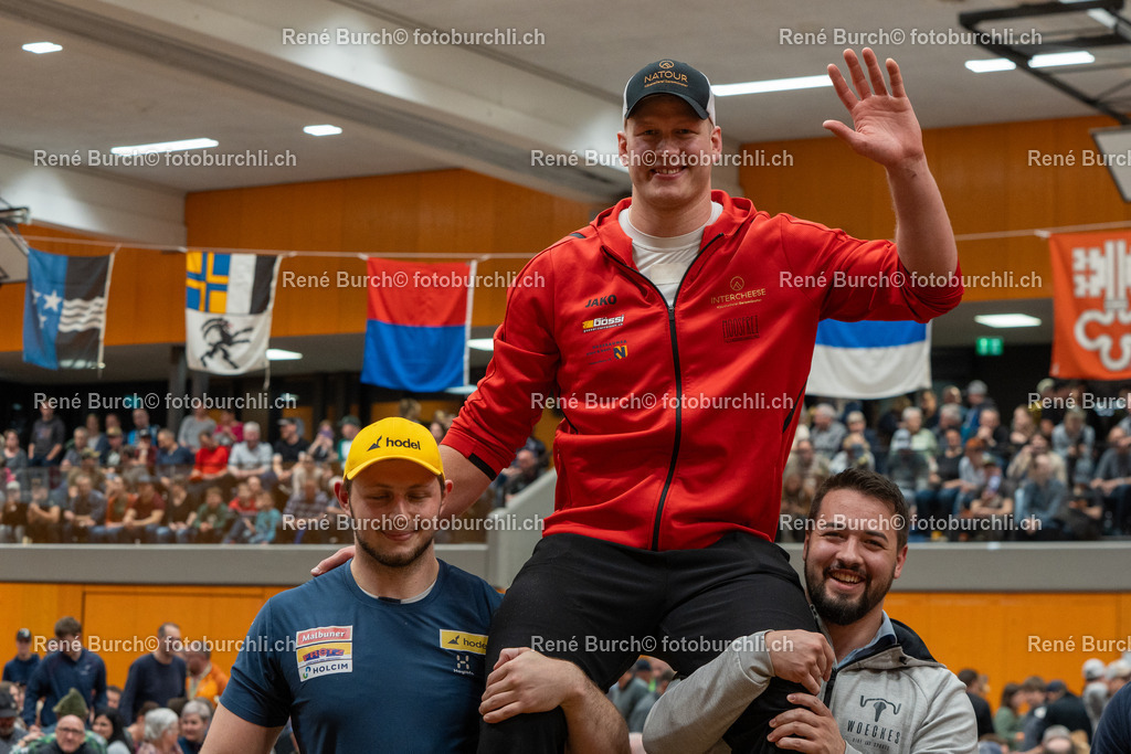 Pirmin Reichmuth | René Burch leidenschaftlicher Fotograf aus Kerns in Obwalden.  Hier finden sie Sport, Landschaft und Natur Fotografie.
 - Realisiert mit Pictrs.com