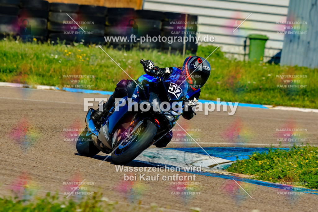 052-1770 | Hier findet Ihr Bilder von Touristenfahrten auf der Nürburgring Nordschleife oder von anderen Veranstaltungen die ich besucht habe. Viel Spass beim Durch Schauen 