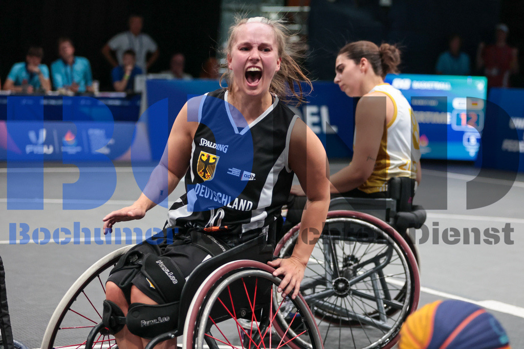 SES_RRG3x320250720-179 | bond - Realisiert mit Pictrs.com