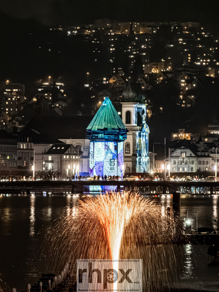 Lilu Lichtvestival 2026 | Stimmungsvolle Fotokunst aus Luzern. Erlebe den Pilatus, den See und die Stadt Luzern in exklusiven Aufnahmen in der Fotogalerie & Shop. - Realisiert mit Pictrs.com