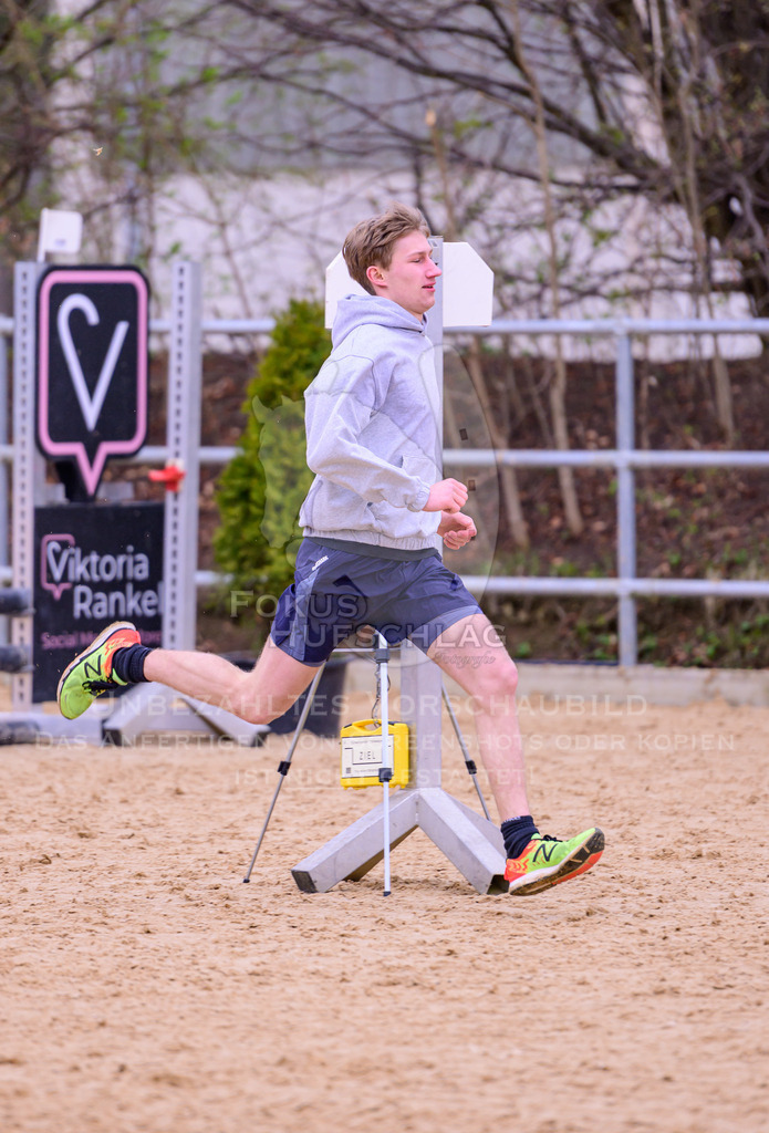 12042026-Mammendorf-Prfg40-0218 | Fokus Hufschlag Fotografie - Realisiert mit Pictrs.com