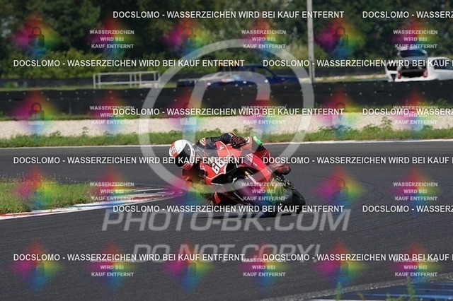 2025_07_20_PBK_32875 | Sportfotografie; SlowMotion; Video; Rennstrecke; Hafeneger; Speer; Racing; RSE; BMW; CBO; Trackday; Motorsportarena; Hockenheimring; Brno; Most; Barcelona; Valencia