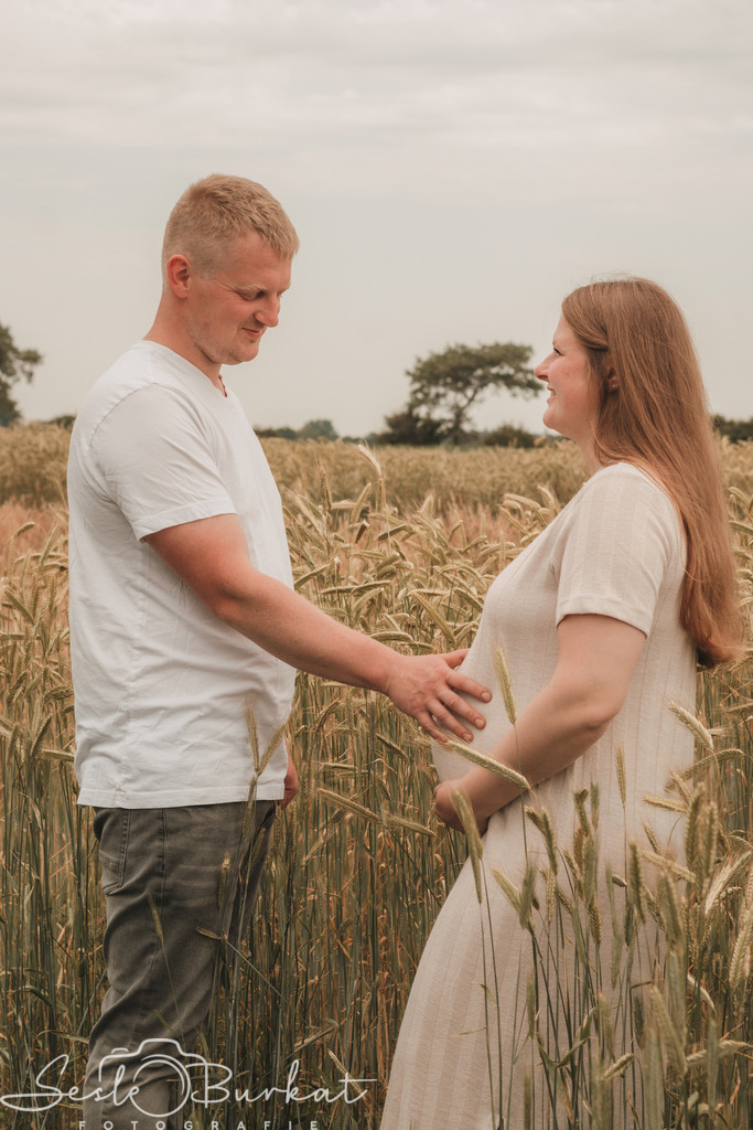 IMG_3916 | Authentische, natürliche und emotionale Fotoshootings auf der Nordseeinsel Föhr. Als Fotografin halte ich deine schönsten Momente in einzigartigen Neugeborenen-, Familien-, Paar- und Einzelshootings fest. Jetzt einen Termin vereinbaren!