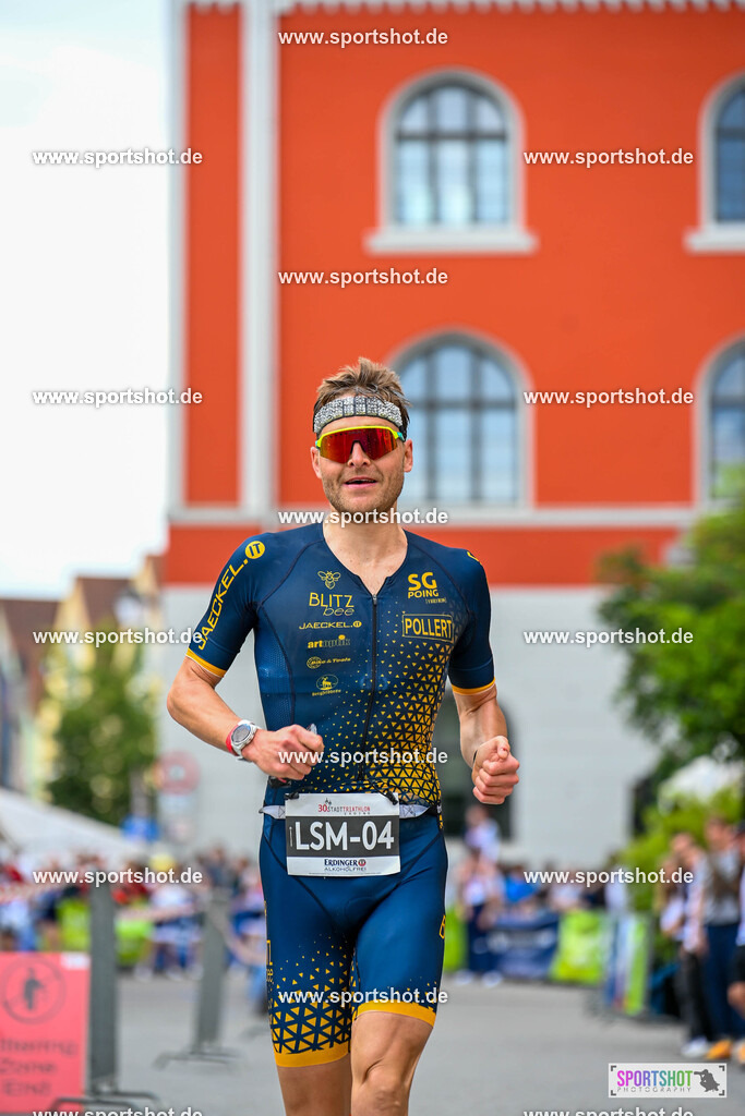 SZI_5534 | Stadttriathlon Erding 2025. #yourpictrs #sportshot_your_pictrs @Sportshotphotography #stadttriathlonerding Copyright: www.sportshot.de