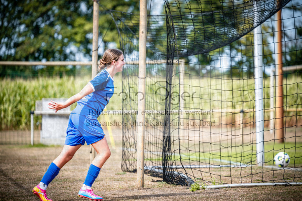 SG Bohmte/Ostercappeln/Schwagstorf - SV Harderberg - Frauen Bezirkpokal | Frauen Bezirkpokal · 1. Damen - 1. Damen · Sportplatz - Realisiert mit Pictrs.com