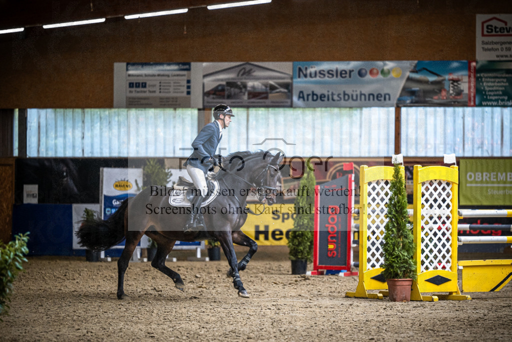 DOS_1929 | Entdecke hochwertige Reitturnierfotos von Foto Oger. Professionell, emotional und authentisch – jetzt Lieblingsmomente im Shop bestellen.Deutschlandweite Turnierfotografie. - Realisiert mit Pictrs.com