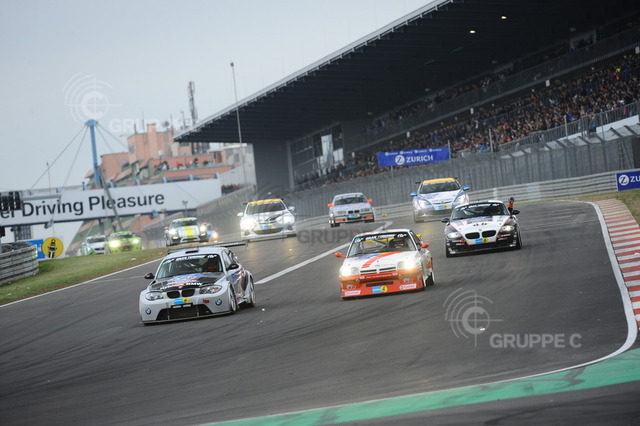 Motorsports / 24 Stunden Nürburgring 2015, Nürburgring-Nordschleife, GER | 24 Stunden Nürburgring 2015, Nürburgring-NordschleifeFoto: Gruppe C GmbH - Realisiert mit Pictrs.com