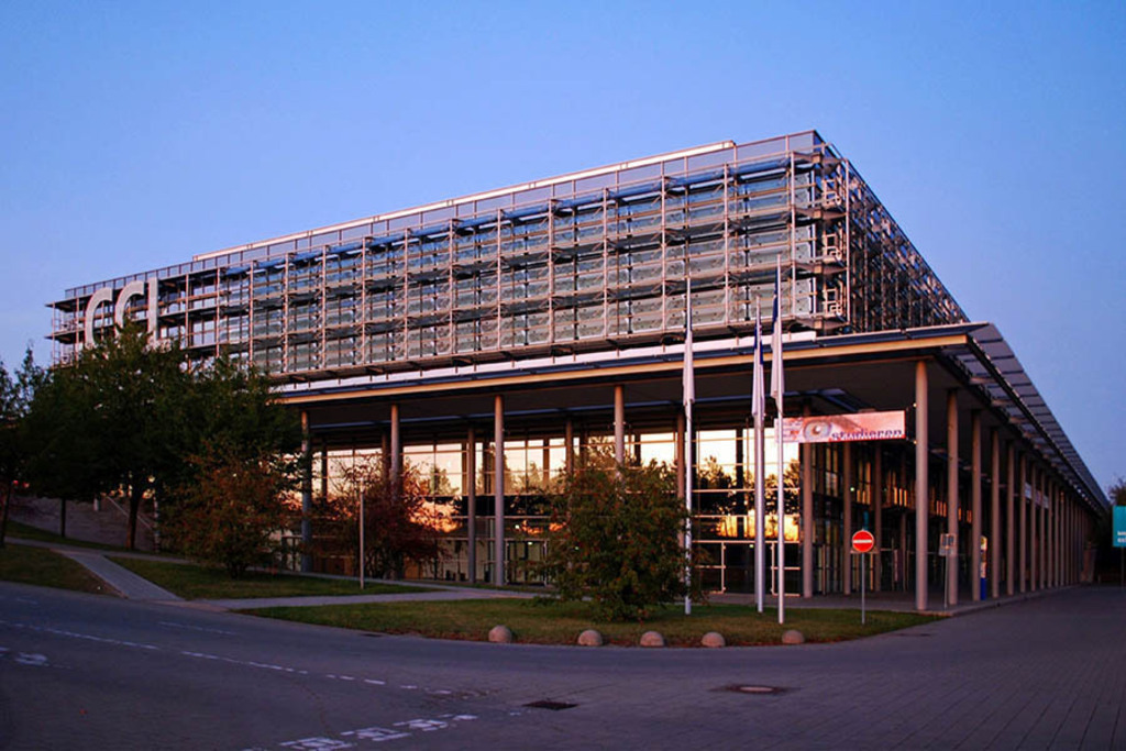 Foto: Leipzig - Congress Center Leipzig | Das Team hinter BILDLEXIKON LEIPZIG bündelt historische wie aktuelle Informationen über die Stadt Leipzig in Text und Bild auf einer Plattform und stellt diese der interessierten Öffentlichkeit zur Verfügung.