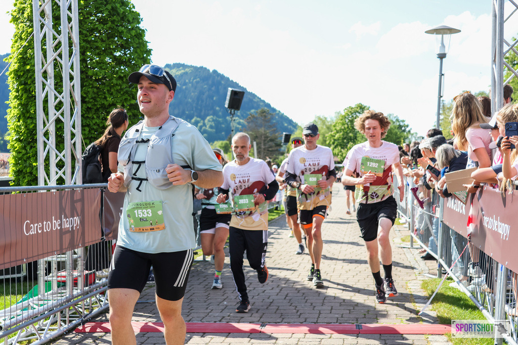 2U6A7160 | Schliersee Lauf 2026 #flowmotion #schlierseelauf #junglückschlierseelauf #schliersee #halbmarathon @junglueck #sportshot_your_pictrs #yourpictrs #canondeutschland #canonsportphotography
