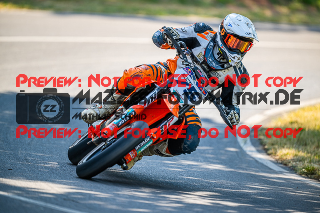 MaZZes_FotoMatrix_230609_2873 | UE40