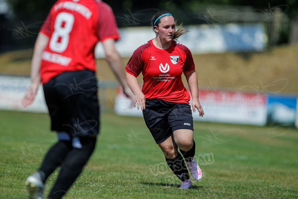 1. FC Rodewisch vs. RasenBallsport Leipzig II | Sachsenlotto Landespokal Frauen Ausscheidungsrunde 2026/27: 1. FC Rodewisch vs. RasenBallsport Leipzig II - Realisiert mit Pictrs.com