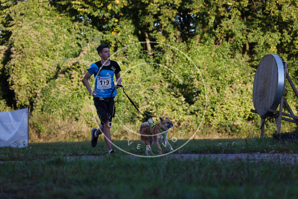 0L8A4504 | Hundefotografie, Tierfotograf, Pfotenfotografie, Fotoshooting Hund, Hunde Portrait, Hundesport, Hundeportraits, Heideshooting, Hunde, Sportfotograf, Hundefotograf, Turnierhundsport, THS,  - Realisiert mit Pictrs.com