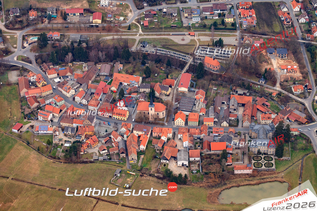 Das Luftbild der Stadt Burgwindheim wurde 2018 vom Flugzeug heraus erstellt (keine Drohne) Aufnahmehöhe ca.400 Meter- hohe Auflösung für beste Druck-Qualität
