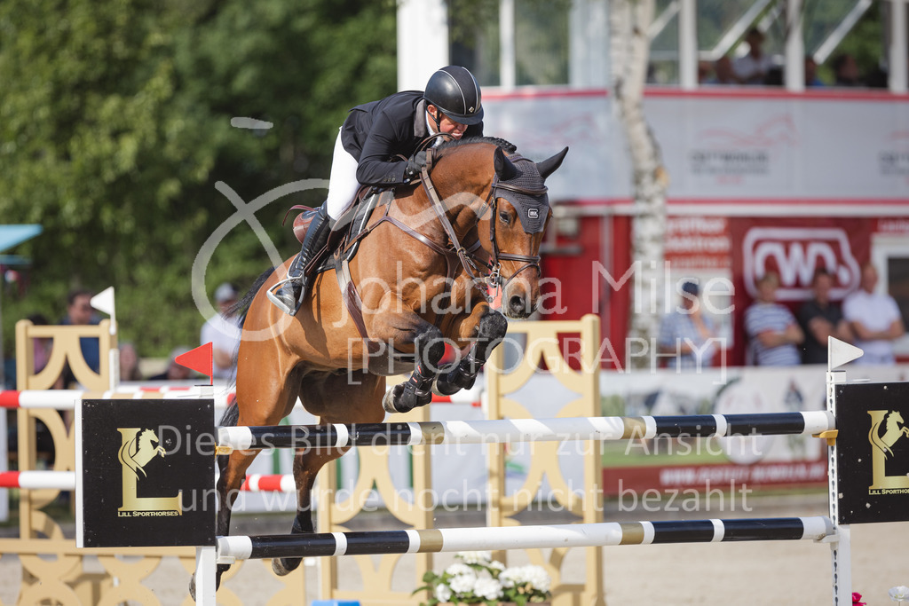 CSI2* - Internationale Springprüfung mit Siegerrunde (1,45 m)  Große / Big Tour | CSI2* - Internationale Springprüfung mit Siegerrunde (1,45 m) 
Große / Big Tour