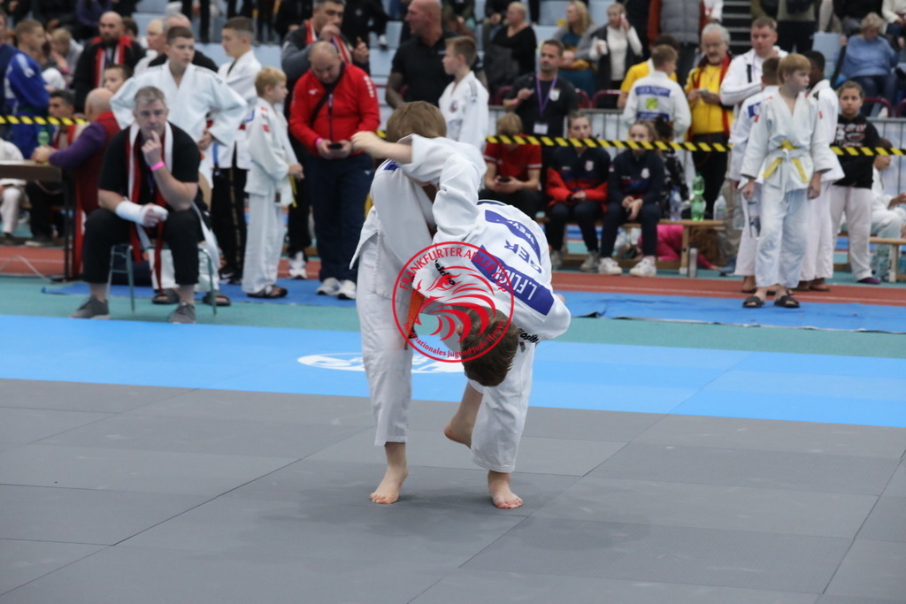 1J7A2523 | Fotos vom Adler Cup - Pictures from Adler Cup

Hier findet Ihr alle Eindrücke und großen Momente der Adler Cup Wochenenden. Here you will find all impressions and great moments of the Adler Cup weekends. - Realisiert mit Pictrs.com