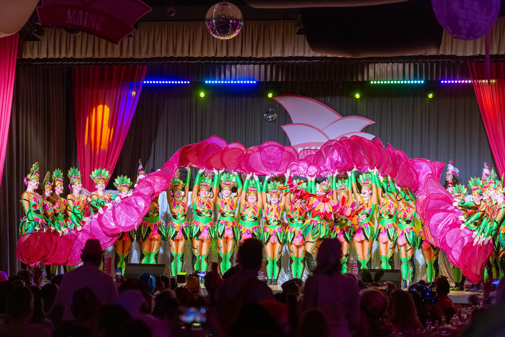 RosaSitzung-149 | Henke Visuals - Realisiert mit Pictrs.com