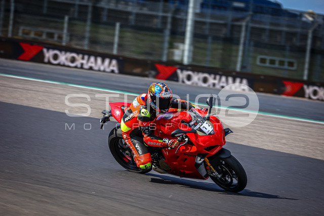 0012-240624_NR-003_12 | Deine Full-Service-Agentur für ✔️Videoproduktionen und ✔️Motorsportfotografie Jetzt Angebot anfragen!