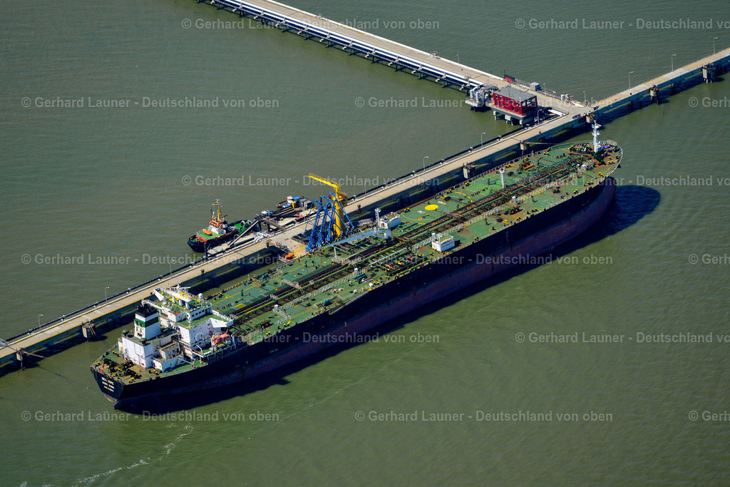 3621946 | Wilhelmshaven, Schiffsanleger an der Oelumschlaganlage 2