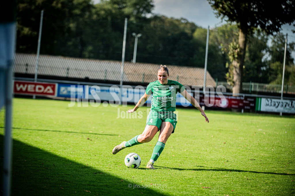20250928-TUS_1950 | jns.sportfotos - Realisiert mit Pictrs.com