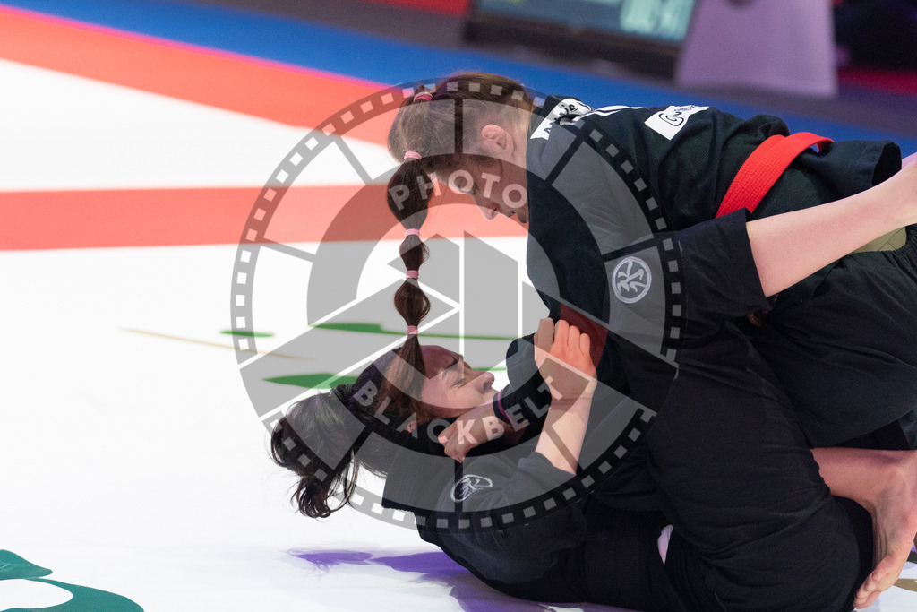 20231109PBB3848 | Fighters compete during the AJP World Professional Championship in the Mubadala Arena in Abu Dhabi, Arab United Emirates, on November 9, 2023.