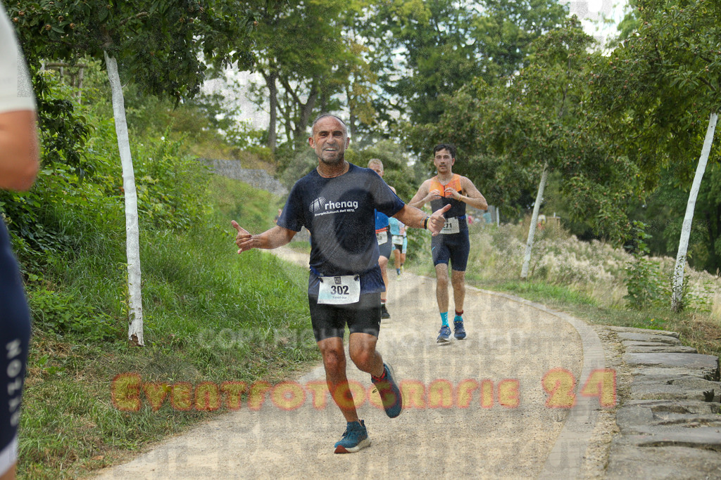 250824_1356_EX1_4305 | Sportfotografie im Rhein-Sieg Kreis, Köln, Bonn, NRW, Rheinland Pfalz, Hessen, etc. Unser Tätigkeitsfeld umfasst den Laufsport vom Volkslauf über den Marathon, Duathlon, Triathon bis zum Ultralauf wie Kölnpfad Ultra oder Schindertrail.